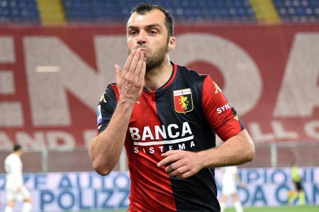 竞技宝-【人物】潘德夫：流浪中成为旗帜，书写足球小国历史